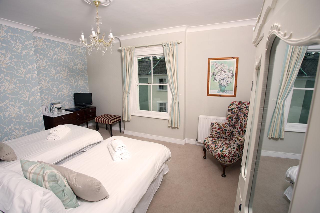 Ashburton Court 79 Bed & Breakfast Exterior photo